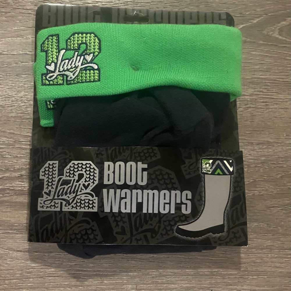 Seattle Seahawks Lady 12 Boot Warmers Cuff Socks Topper NWT Green Blue - Picture 2 of 3